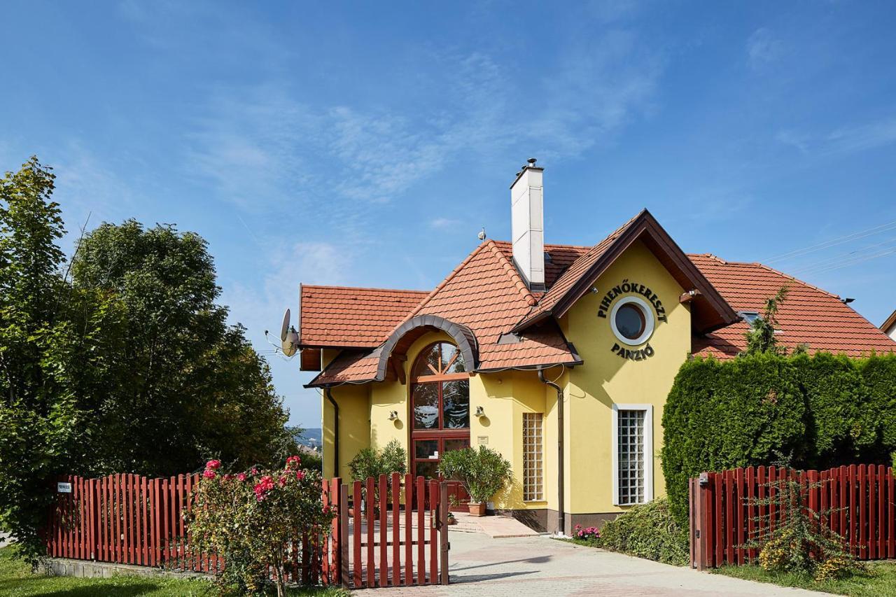 Bed and Breakfast Pihenőkereszt Panzió Sopron Exterior foto
